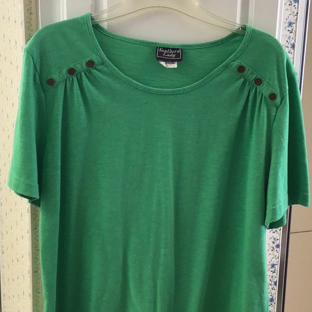 Green Short Sleeve Top